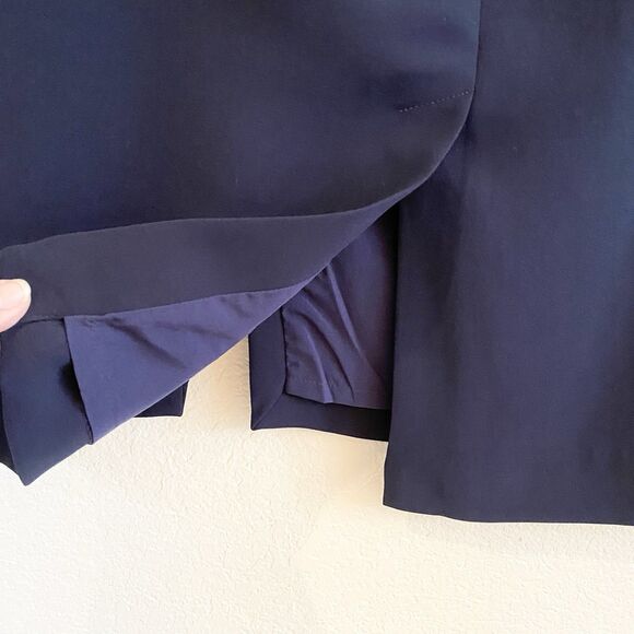 Talbots Women’s Midi Skirt Sz 14 Navy  Lined Office Career Capsule Back Vent Zip - Picture 9 of 9